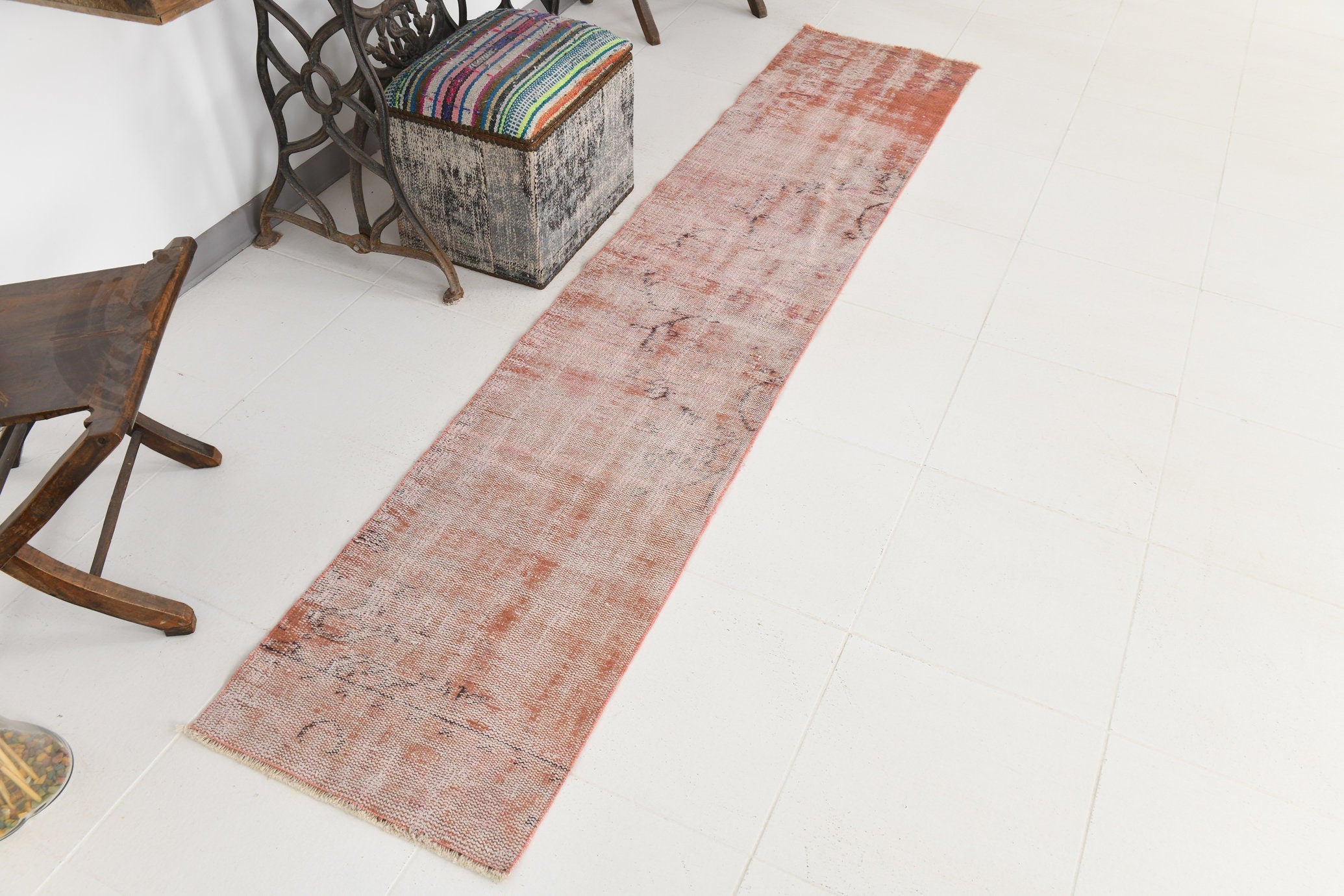 Vintage Runner Rug 1’9’’ x 8’7’’ ft