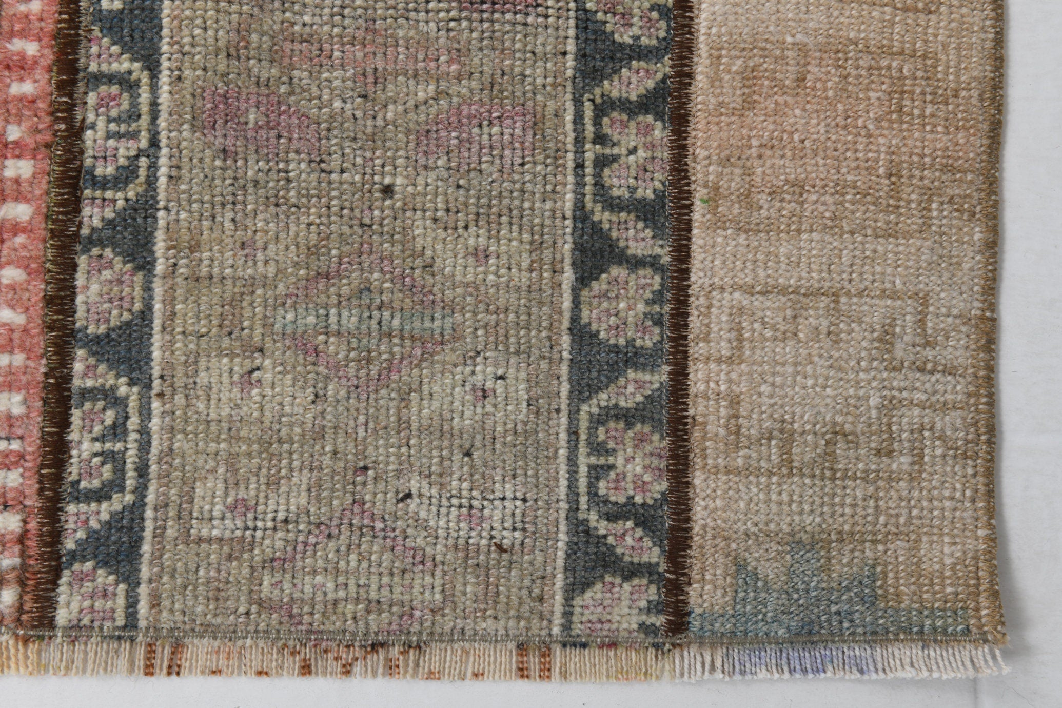 Vintage Runner Rug 2’0’’ x 3’3’’ ft