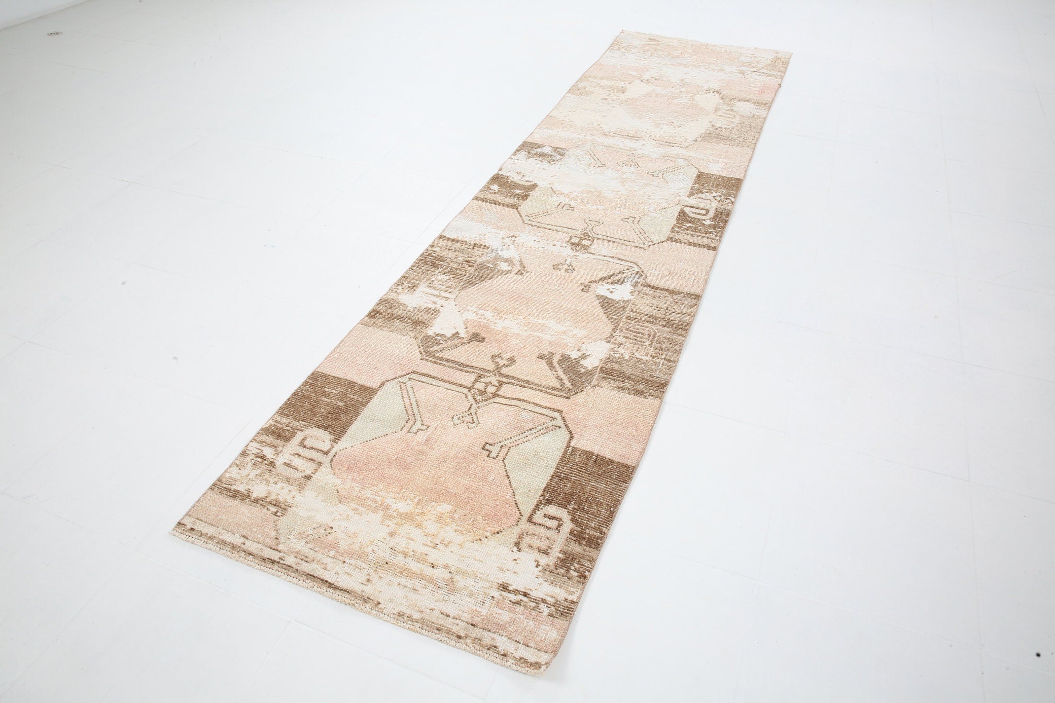 Vintage Runner Rug 2’10’’ x 10’8’’ ft