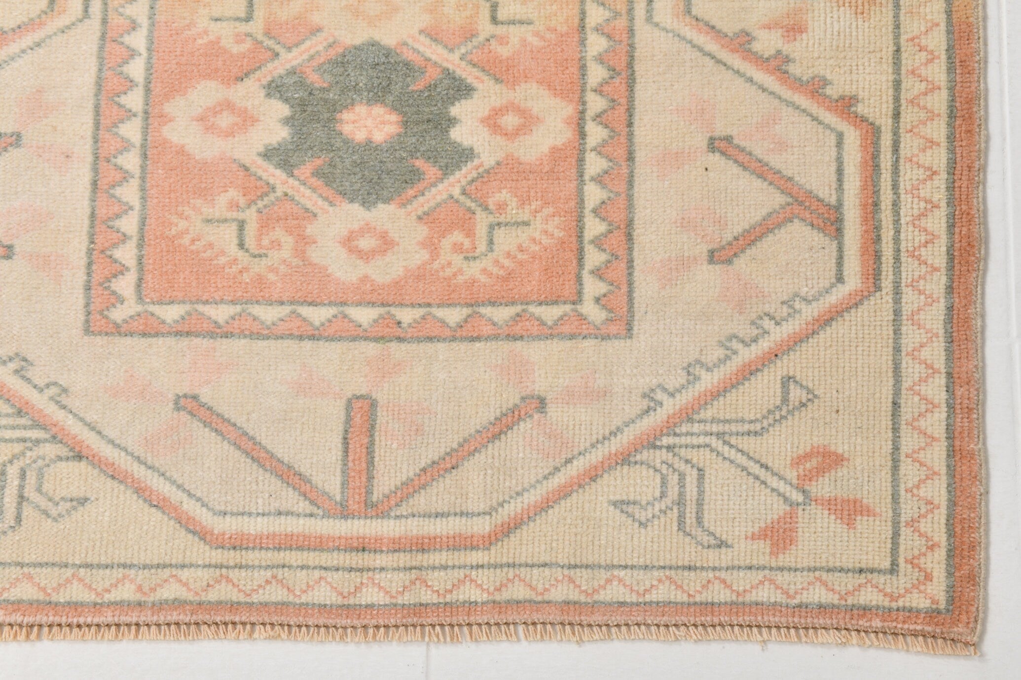 Vintage Runner Rug 2'10" x 8'10" ft