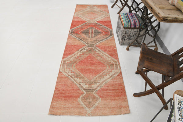Vintage Runner Rug 2'10" x 9'11" ft