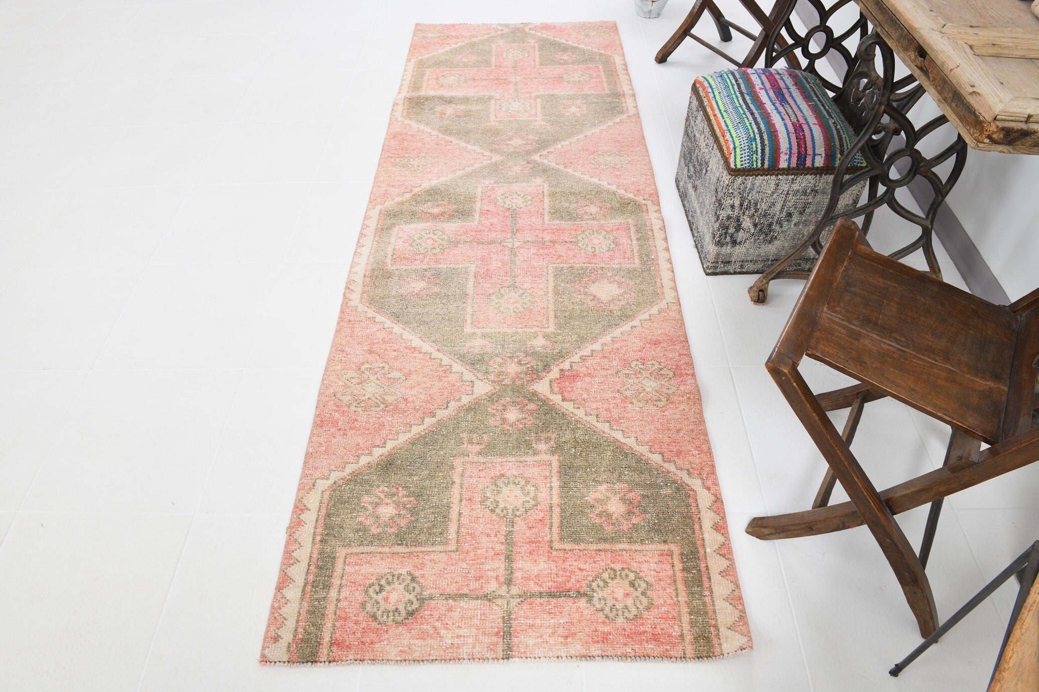 Vintage Runner Rug 2’12’’ x 8’12’’ ft
