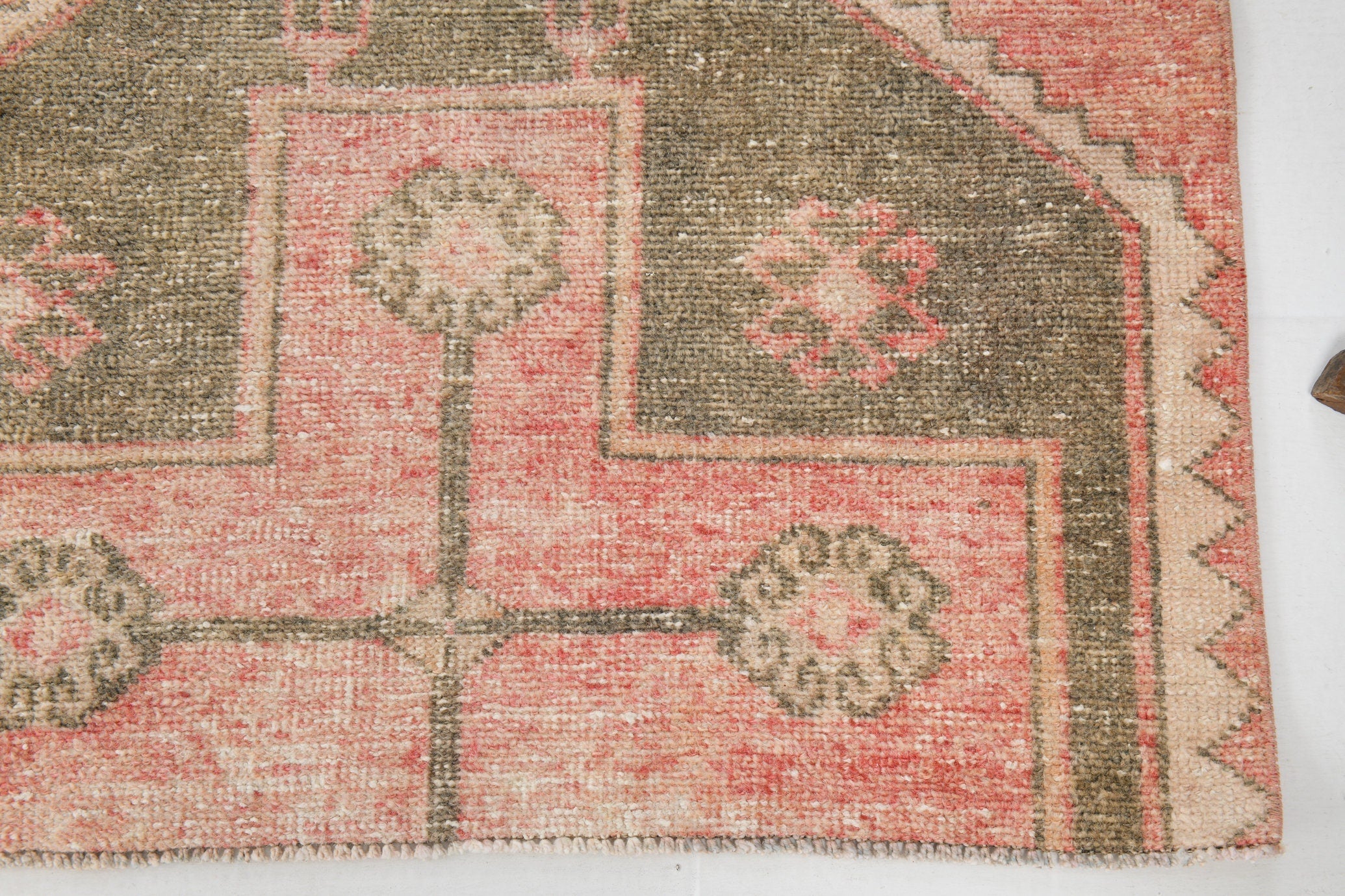 Vintage Runner Rug 2’12’’ x 8’12’’ ft