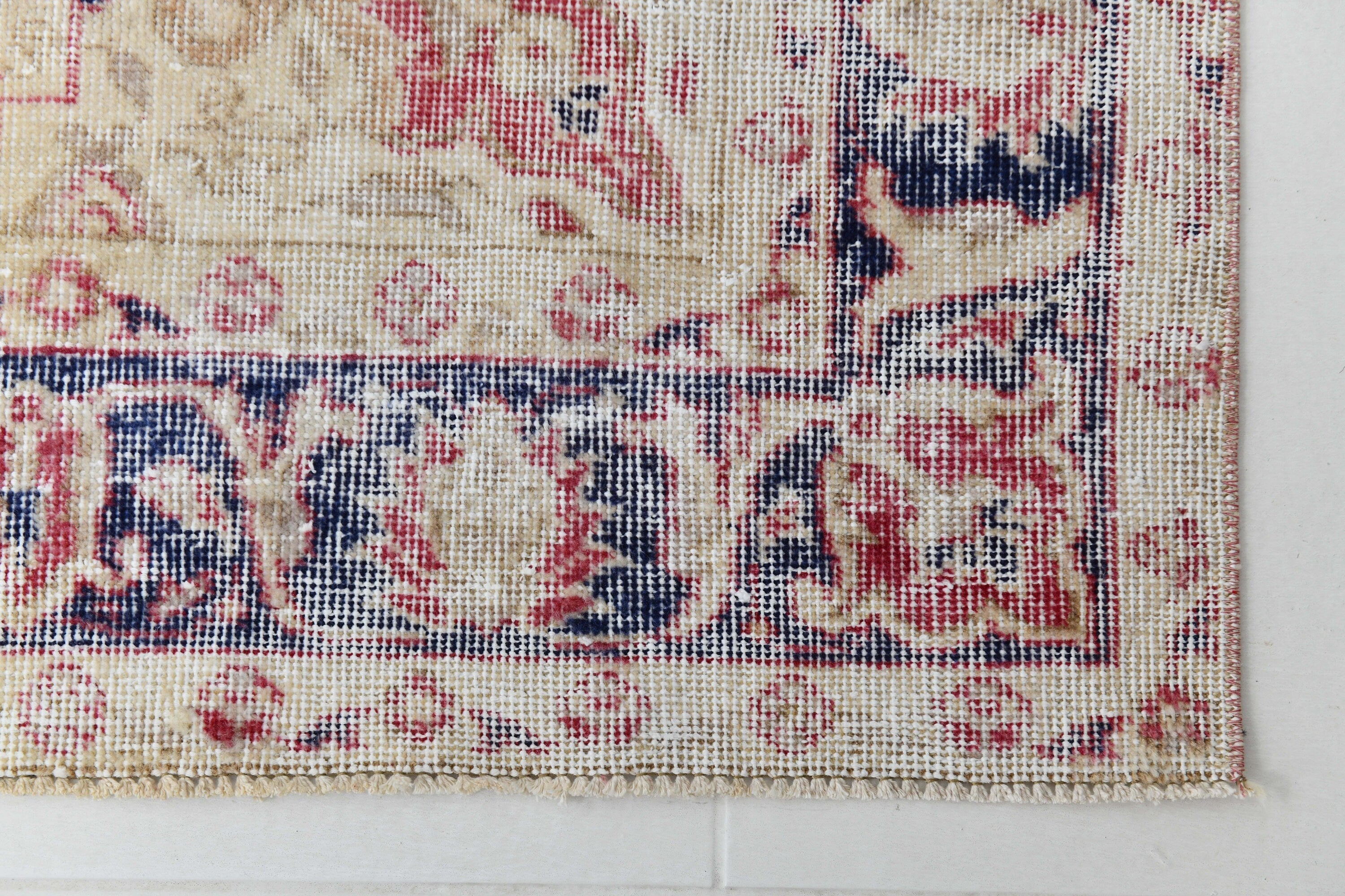 Vintage Runner Rug 2’2’’ x 4’8’’ ft