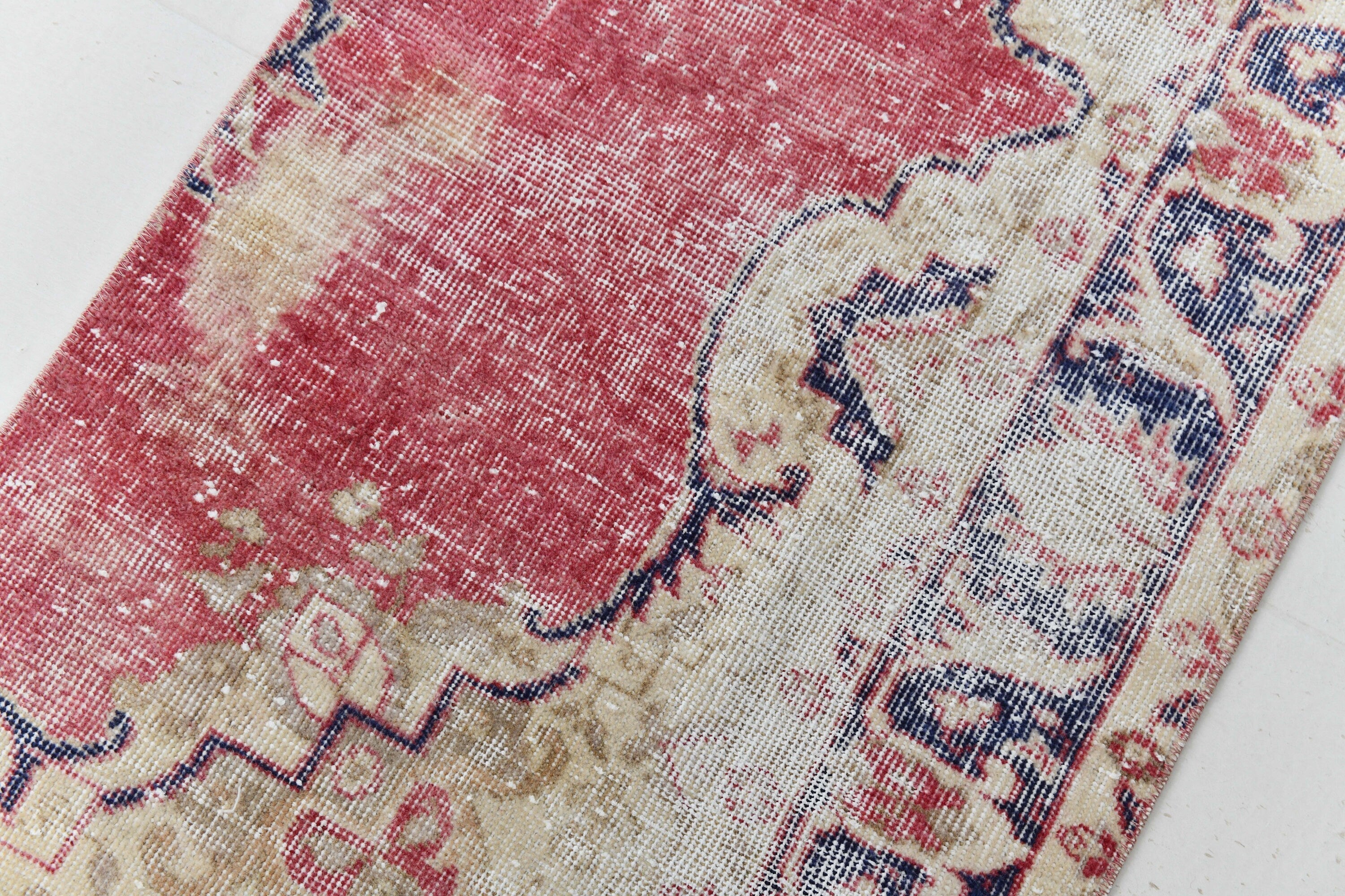 Vintage Runner Rug 2’2’’ x 4’8’’ ft