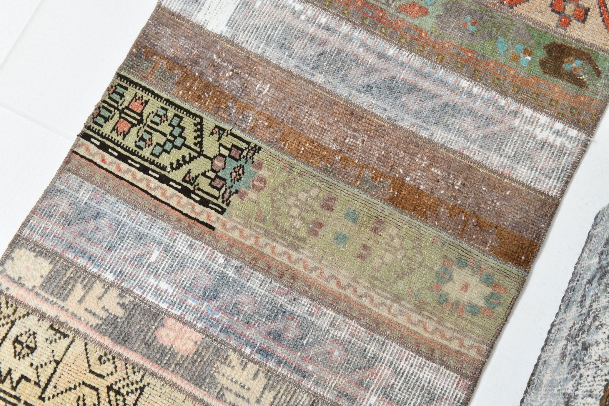 Vintage Runner Rug 2'2" x 6'10" ft