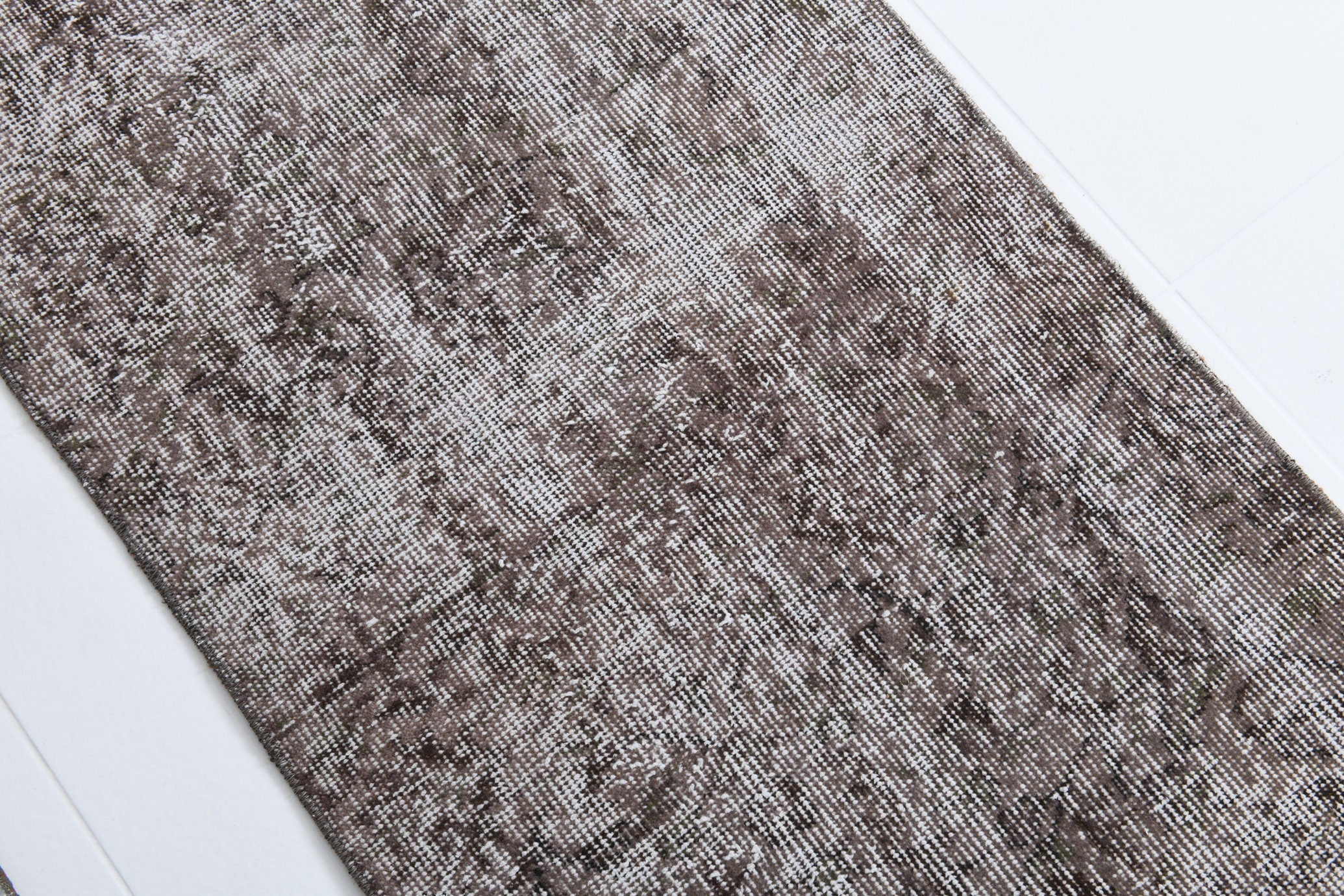 Vintage Runner Rug 2'2" x 9'8" ft