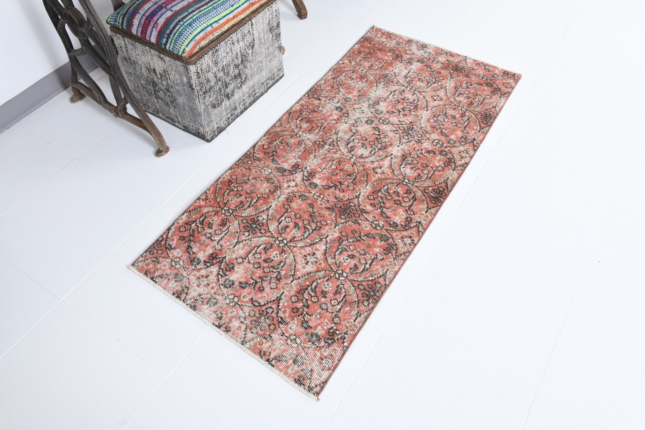 Vintage Runner Rug 2’3’’ x 4’11’’ ft