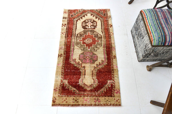 Vintage Runner Rug 2'3" x 4'4" ft