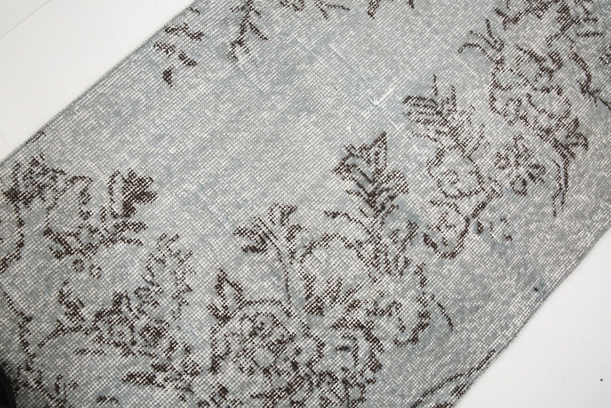 Vintage Runner Rug 2’4’’ x 3’10’’ ft