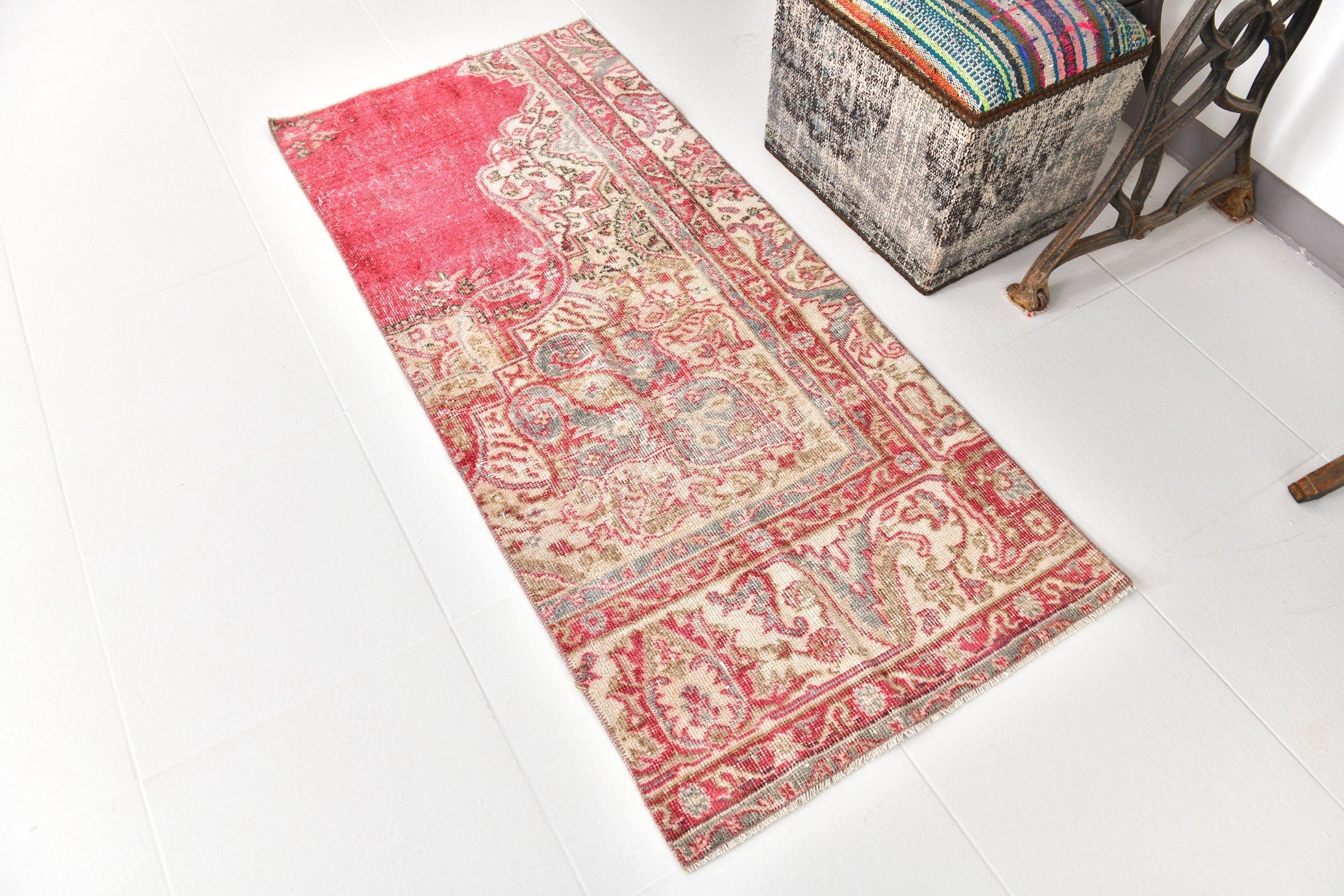 Vintage Runner Rug 2’4’’ x 5’1’’ ft