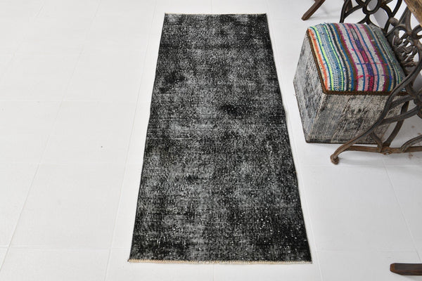 Vintage Runner Rug 2'4" x 5'8" ft