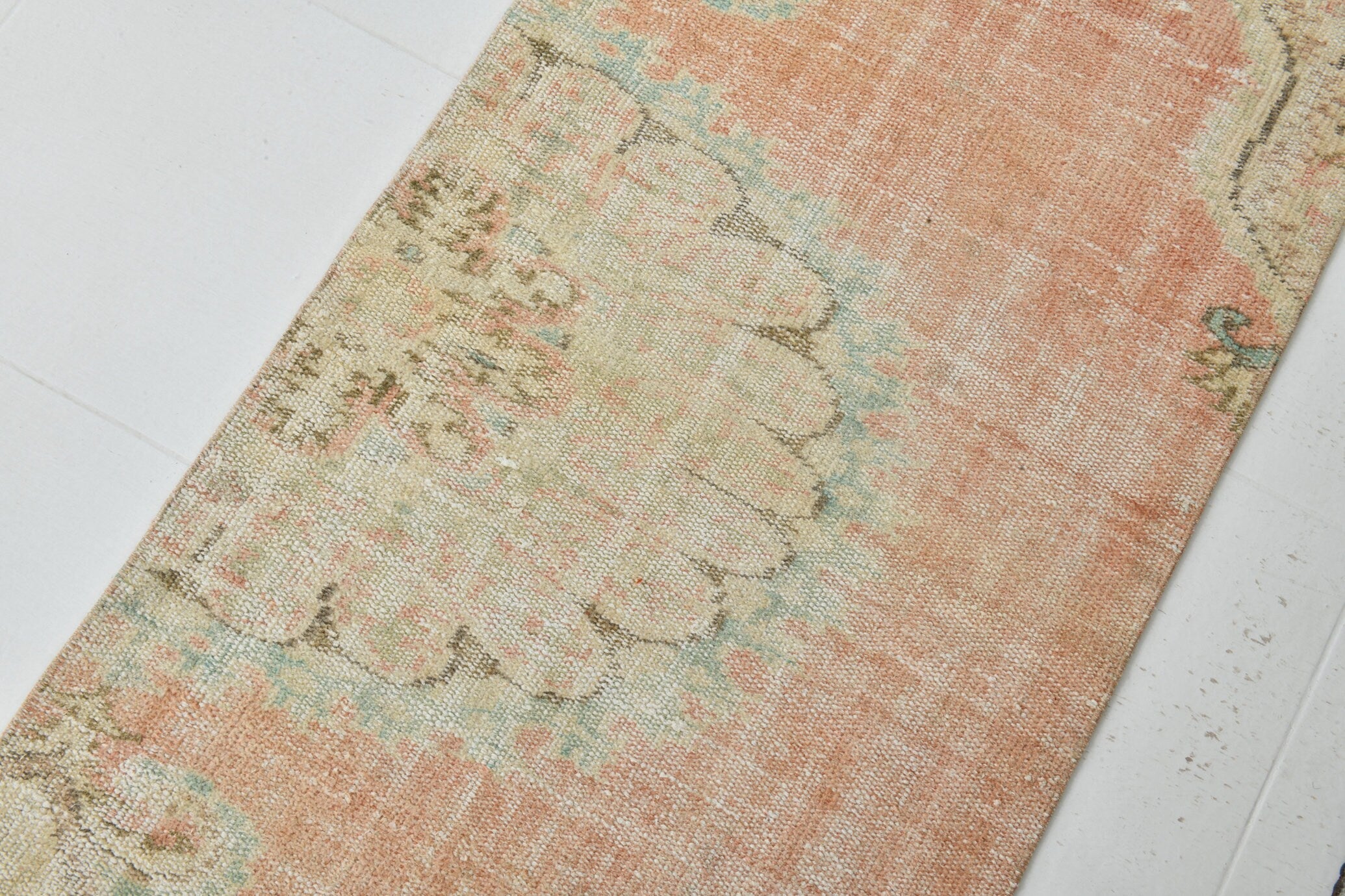 Vintage Runner Rug 2’4’’ x 7’10’’ ft