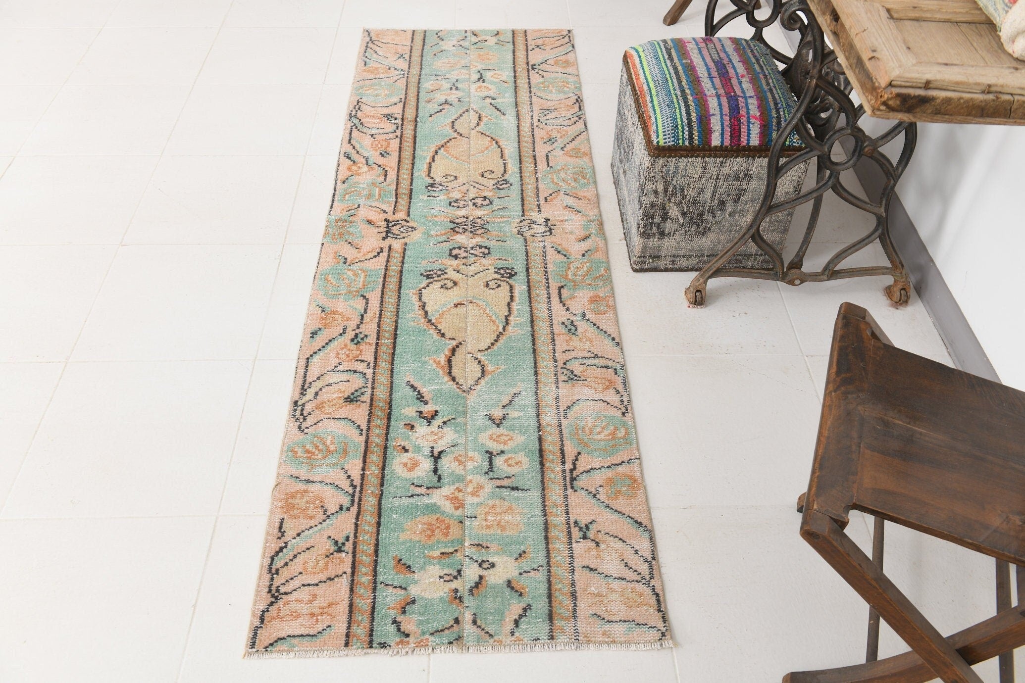Vintage Runner Rug 2'4" x 7'5" ft
