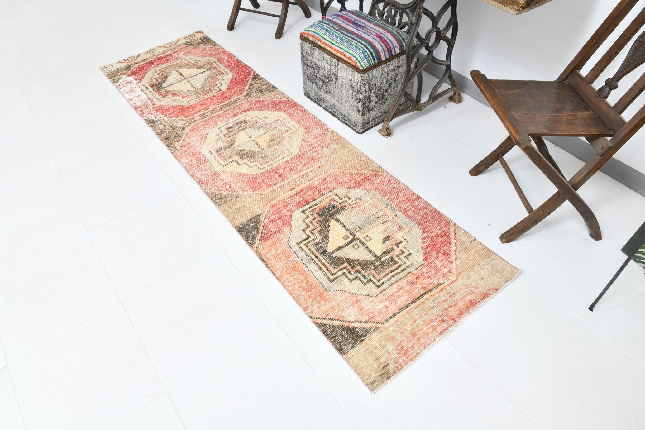 Vintage Runner Rug 2'4" x 8'4" ft