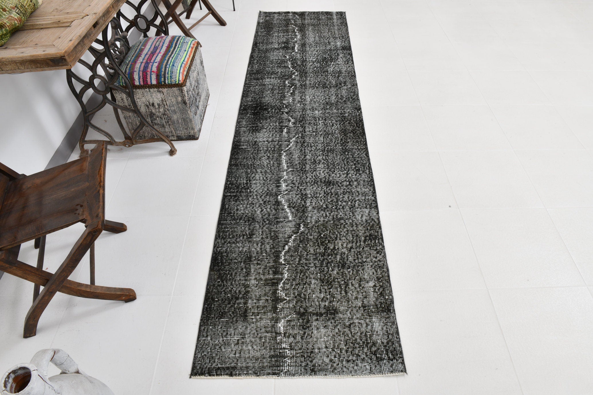Vintage Runner Rug 2’4’’ x 9’7’’ ft