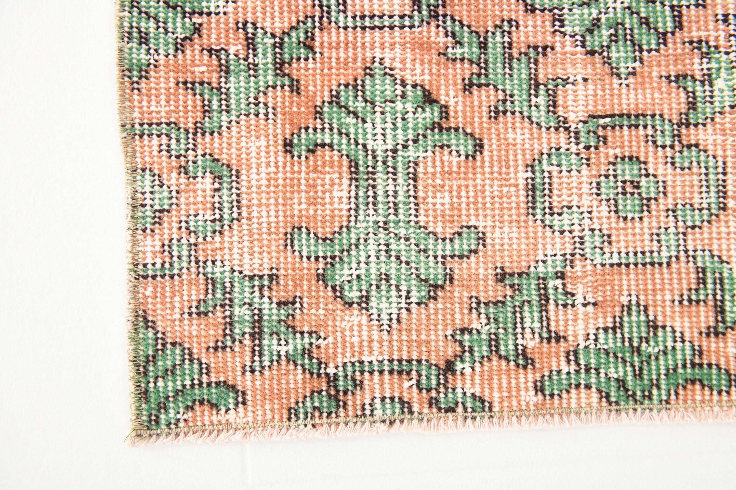 Vintage Runner Rug 2'5" x 5'10" ft