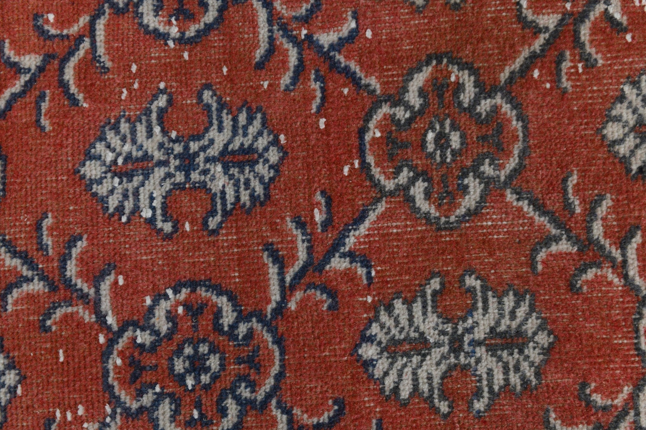 Vintage Runner Rug 2’5’’ x 7’5’’ ft
