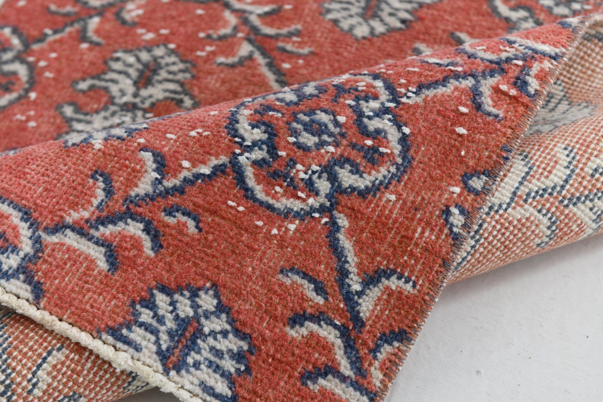 Vintage Runner Rug 2’5’’ x 7’5’’ ft