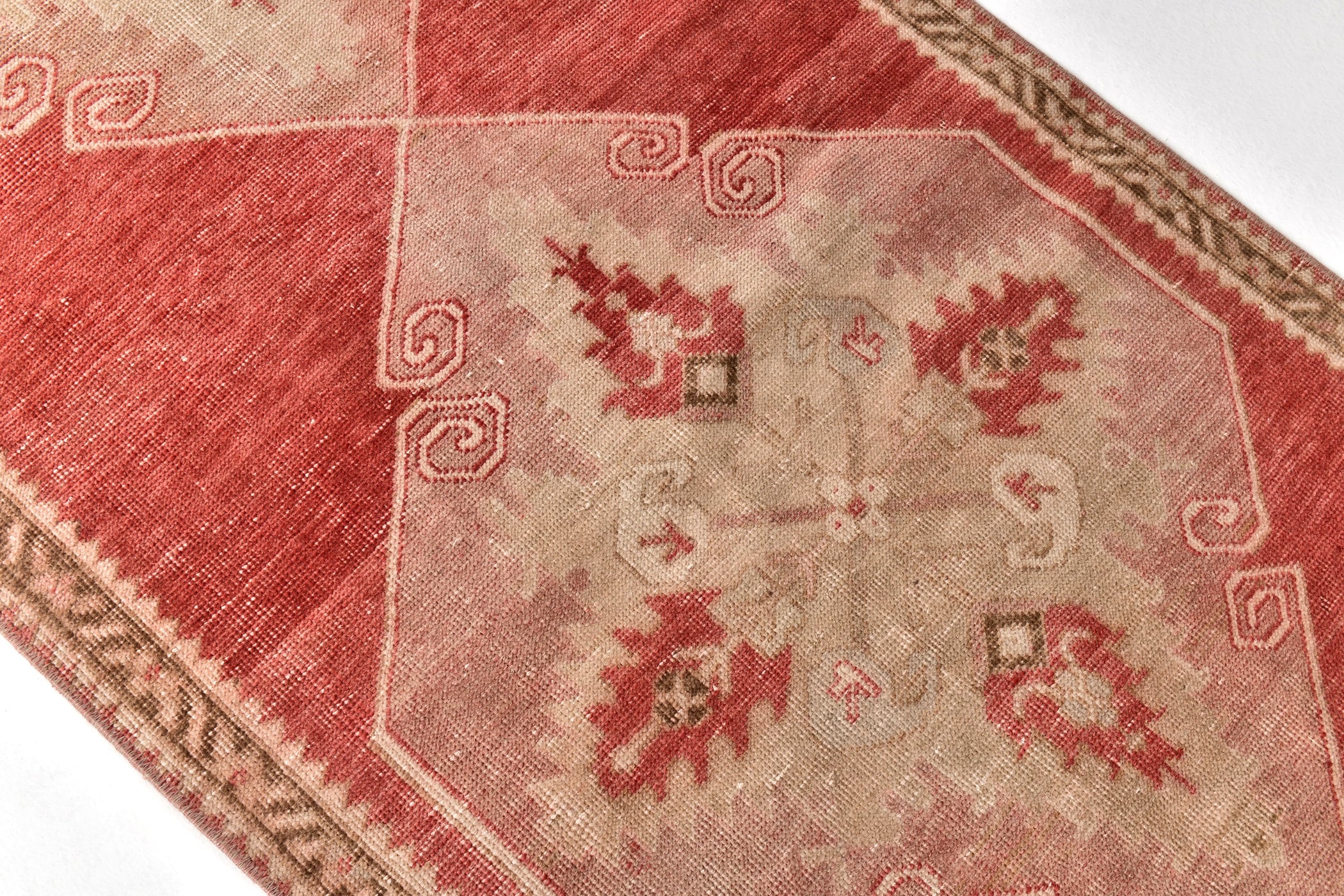 Vintage Runner Rug 2'5" x 9'10" ft