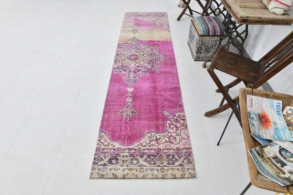 Vintage Runner Rug 2’6’’ x 10’1’’ ft