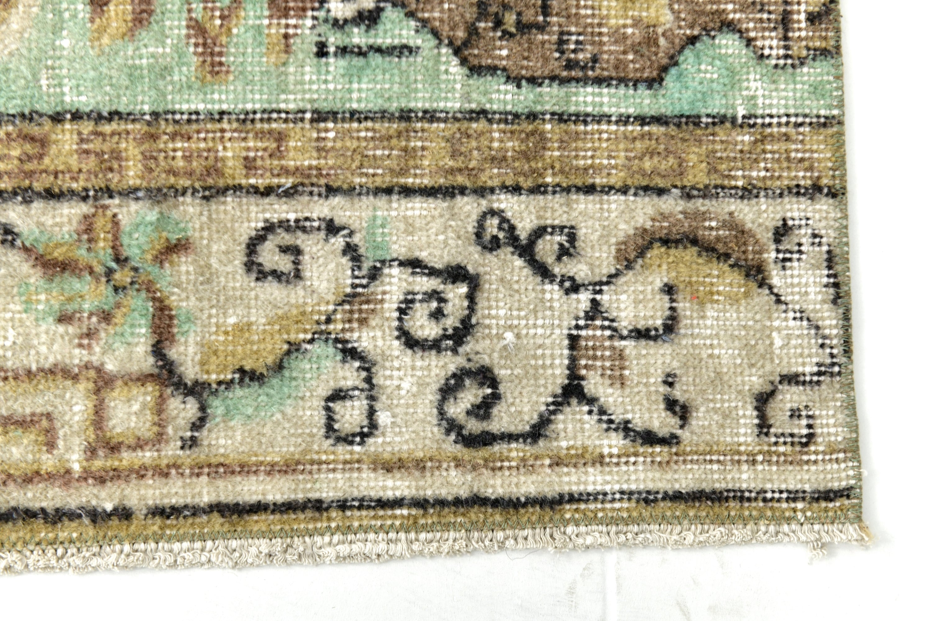 Vintage Runner Rug 2'6" x 4'12" ft