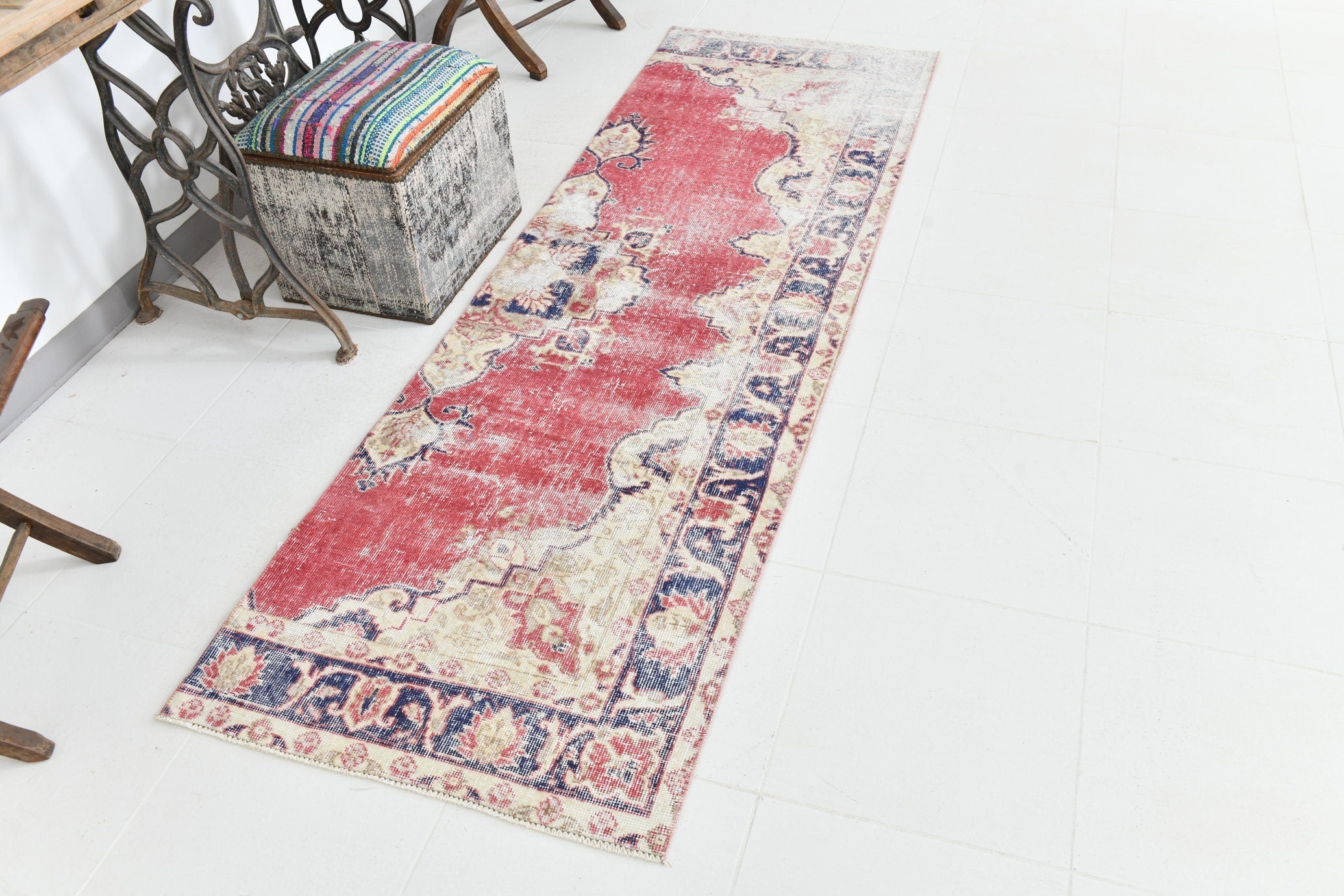 Vintage Runner Rug 2’6’’ x 7’11’’ ft