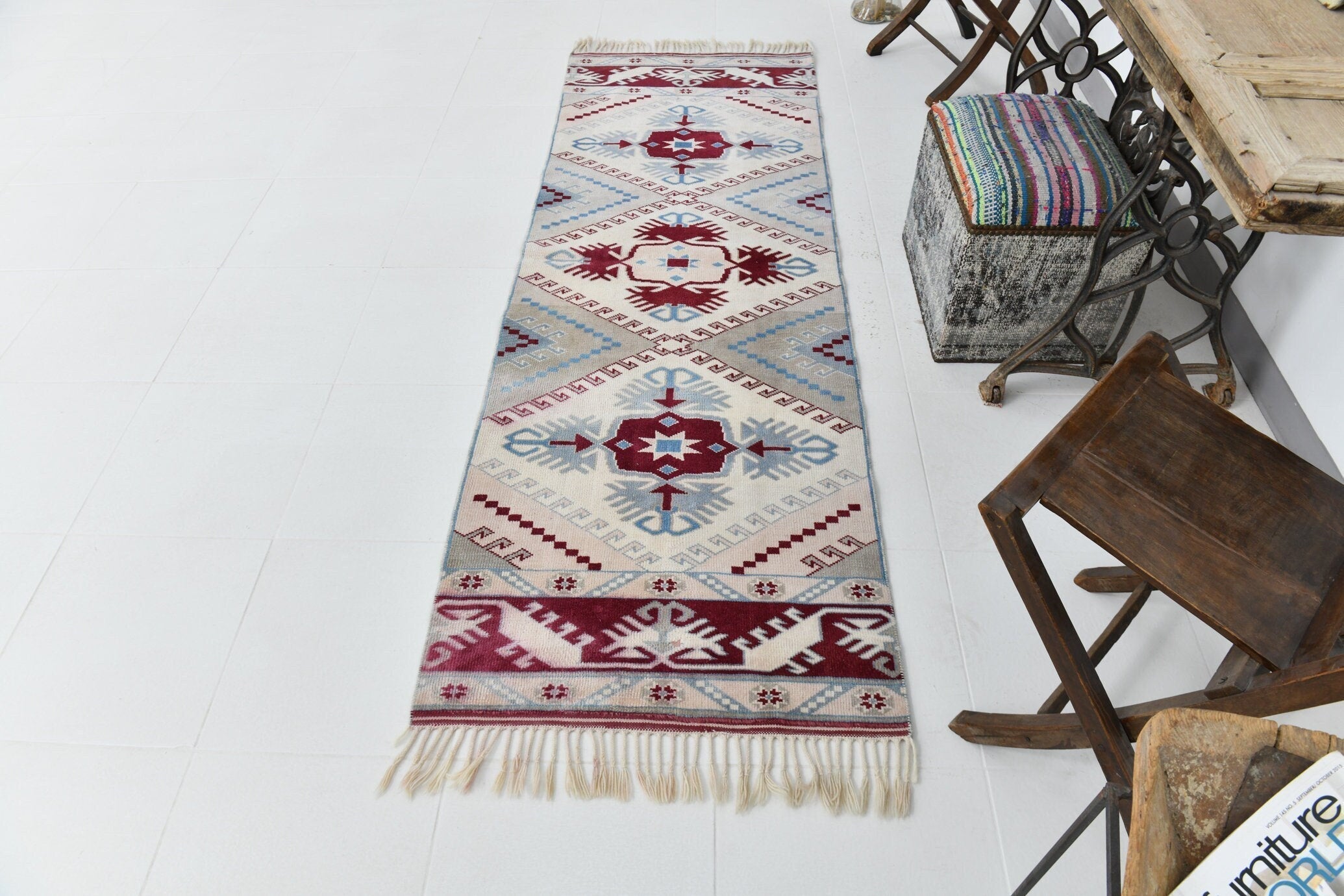 Vintage Runner Rug 2'6" x 7'5" ft
