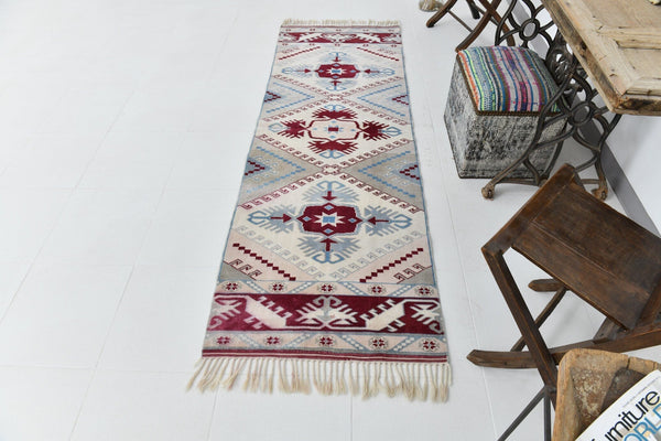 Vintage Runner Rug 2'6" x 7'5" ft
