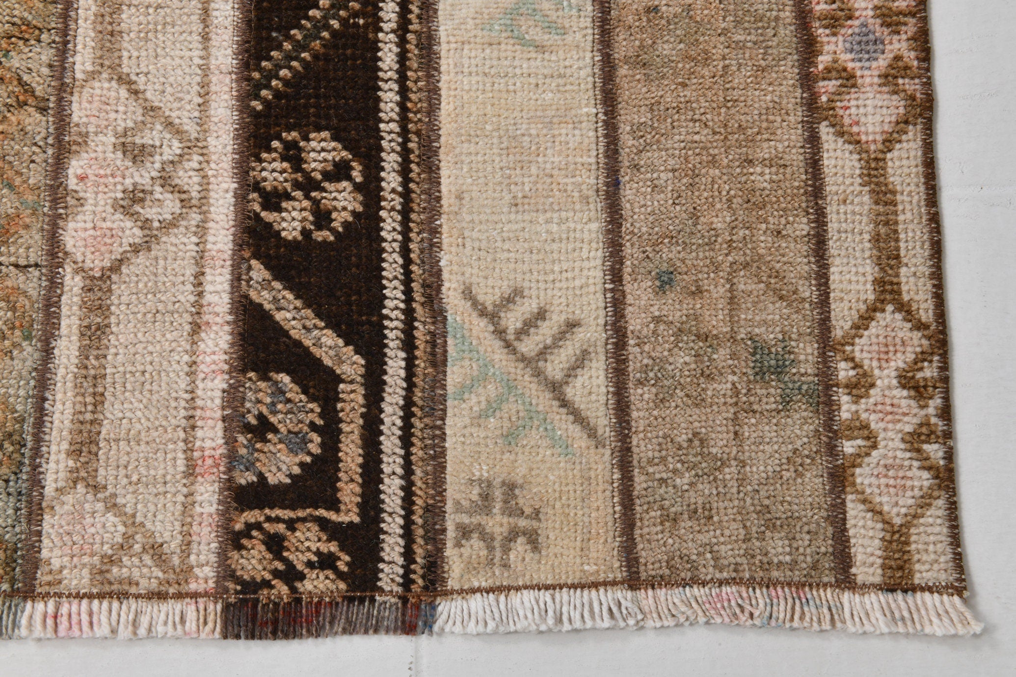 Vintage Runner Rug 2'6" x 9'5" ft