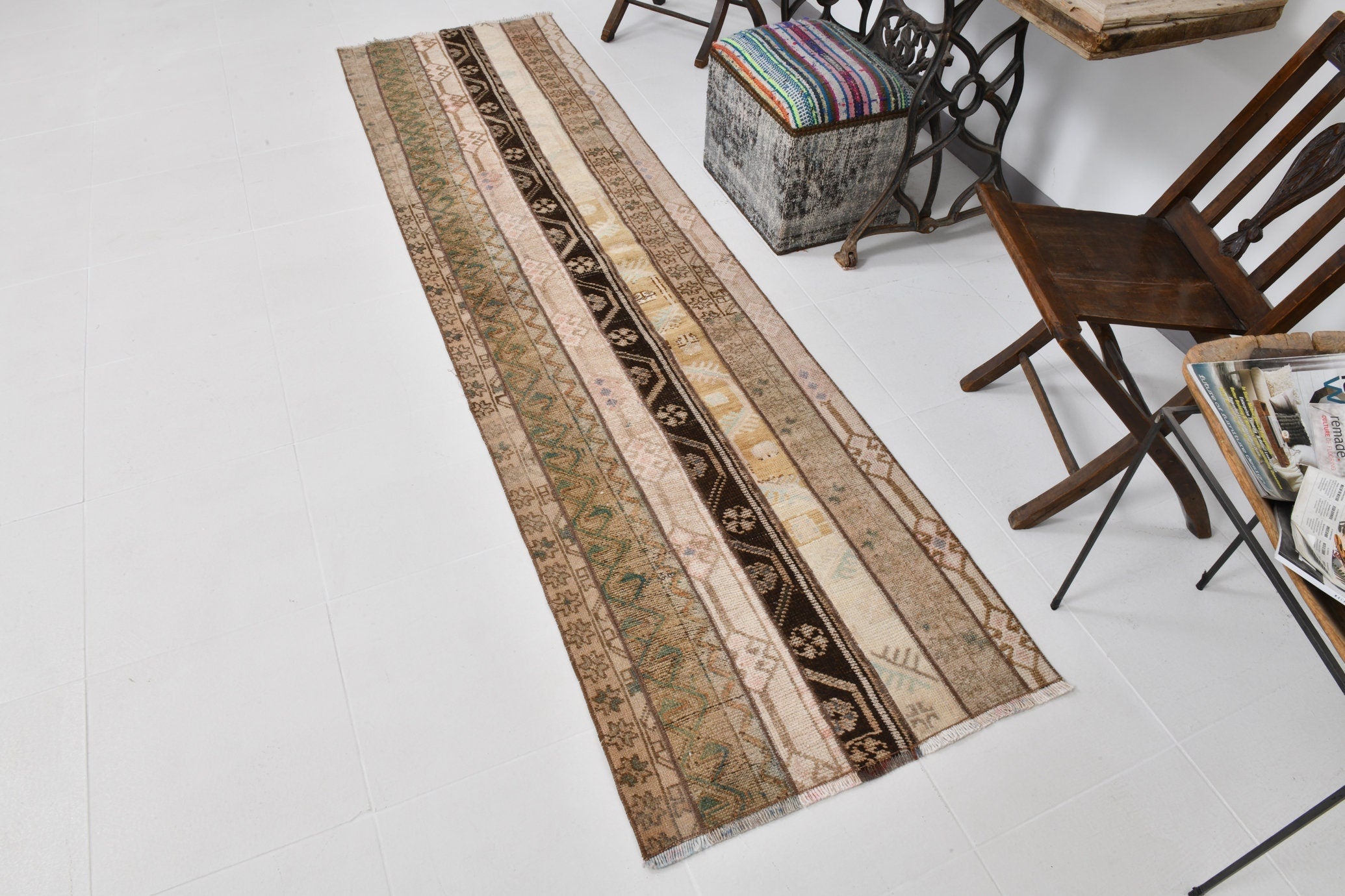 Vintage Runner Rug 2'6" x 9'5" ft