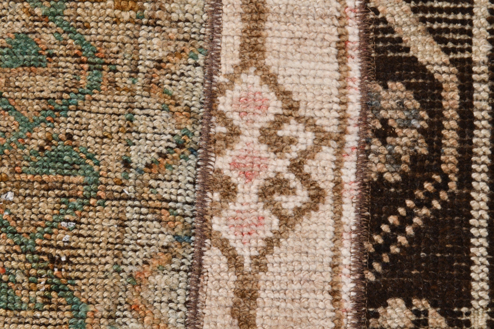 Vintage Runner Rug 2'6" x 9'5" ft
