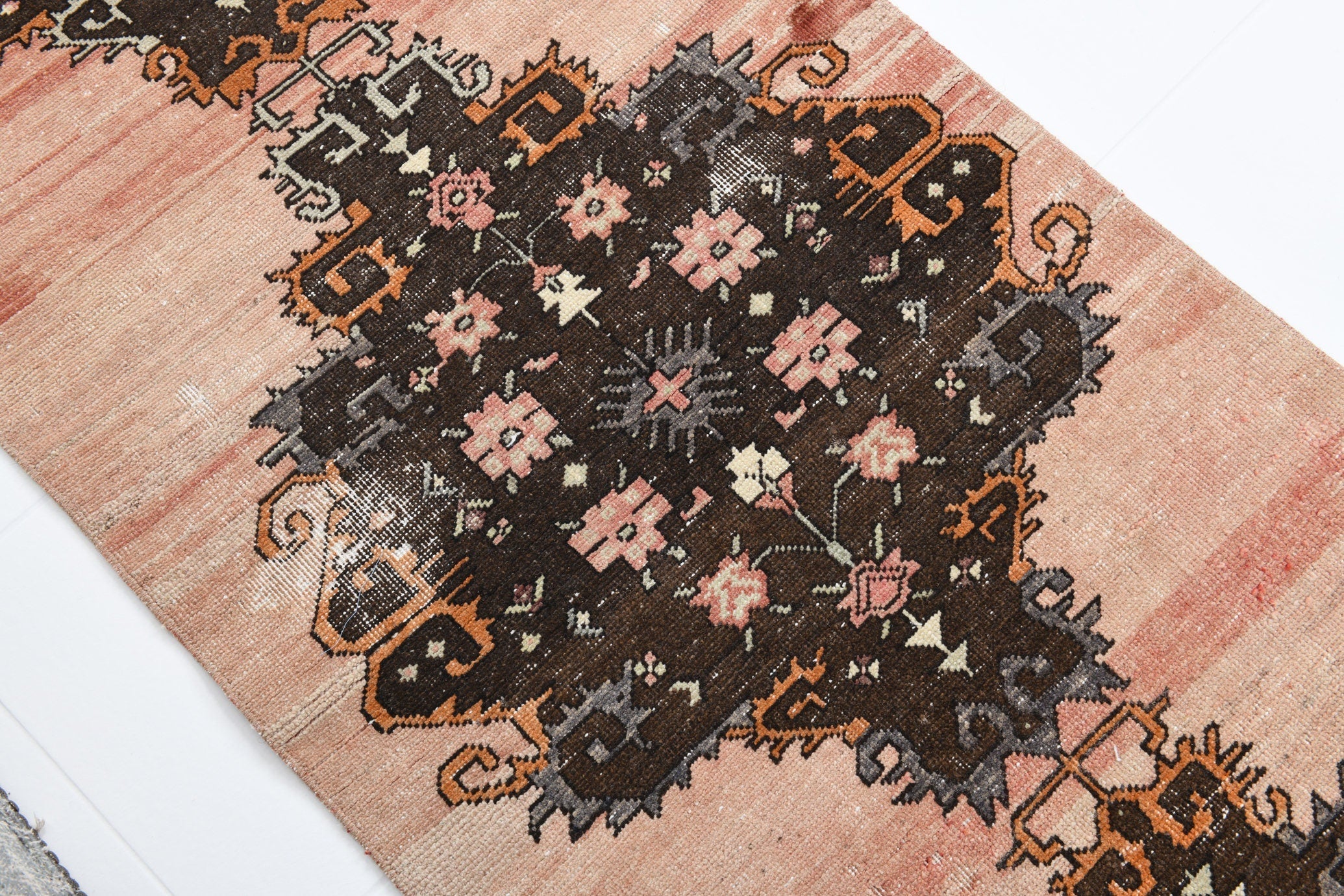 Vintage Runner Rug 2’7’’ x 10’11’’ ft