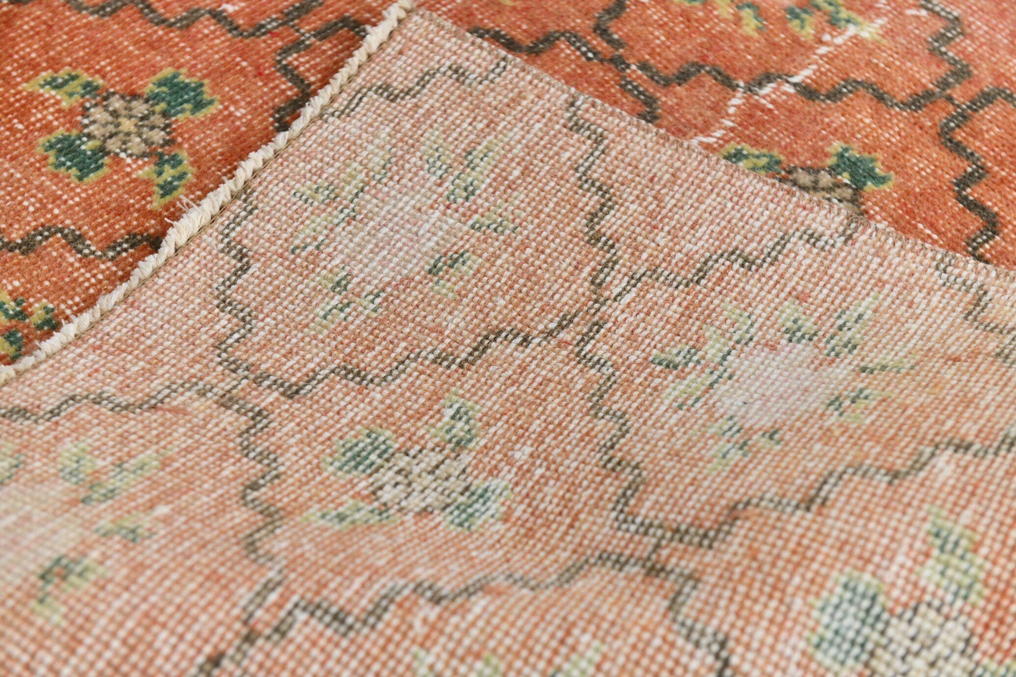 Vintage Runner Rug 2’7’’ x 6’10’’ ft