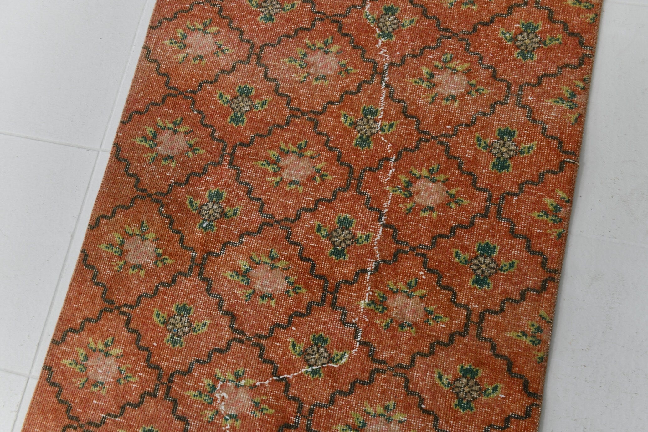 Vintage Runner Rug 2’7’’ x 6’10’’ ft