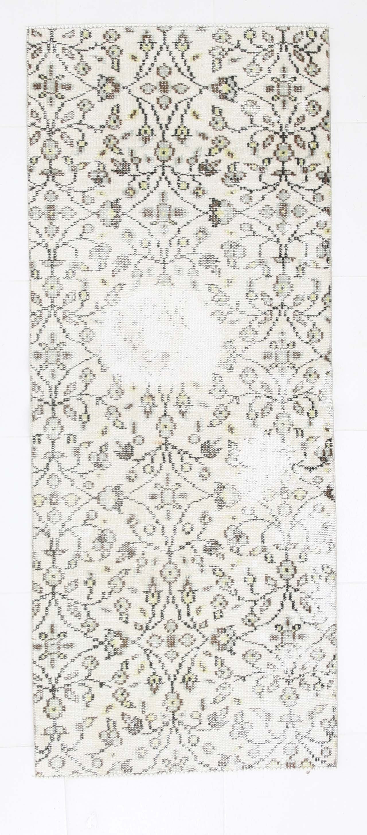 Vintage Runner Rug 2'7" x 6'5" ft