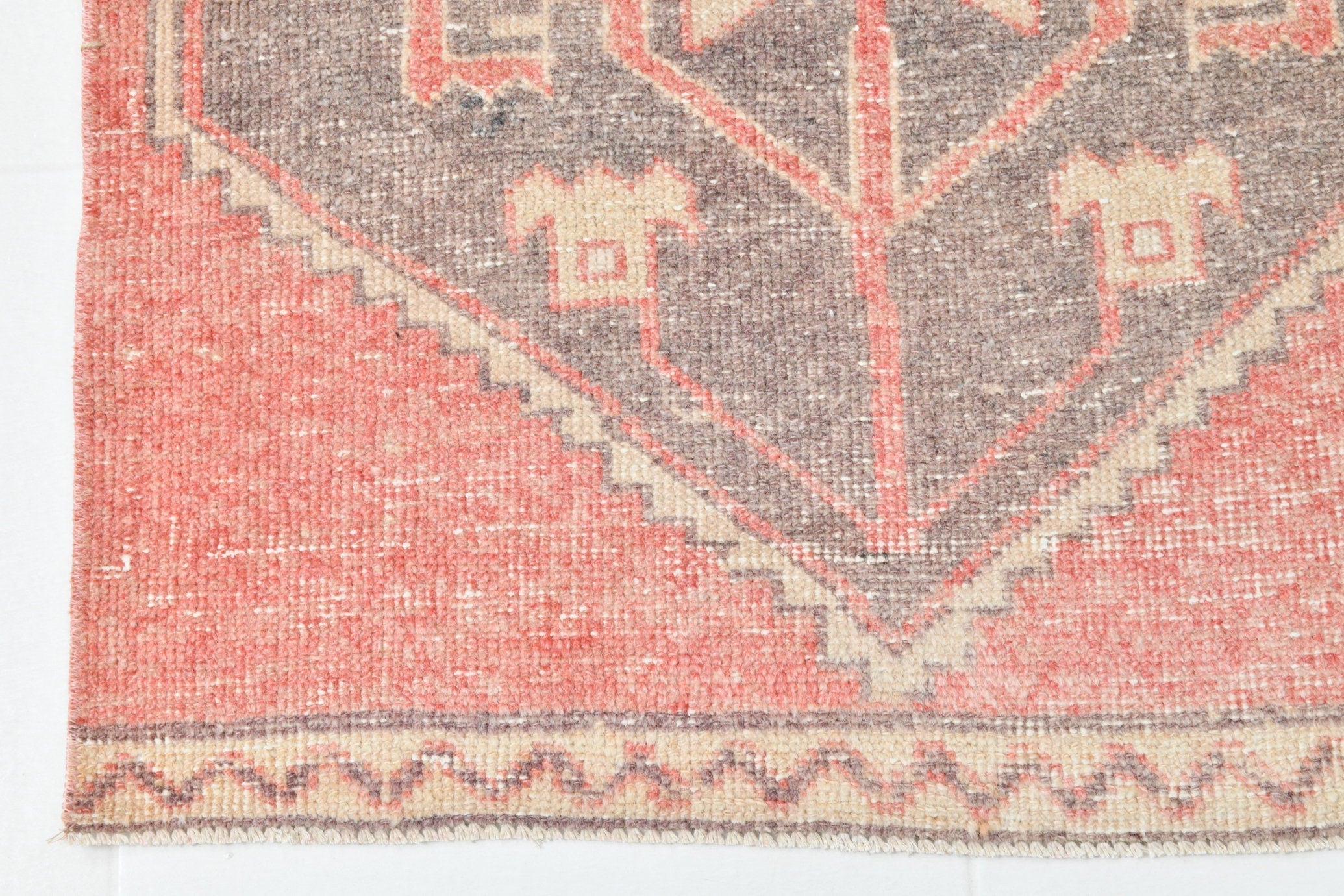 Vintage Runner Rug 2’7’’ x 8’1’’ ft