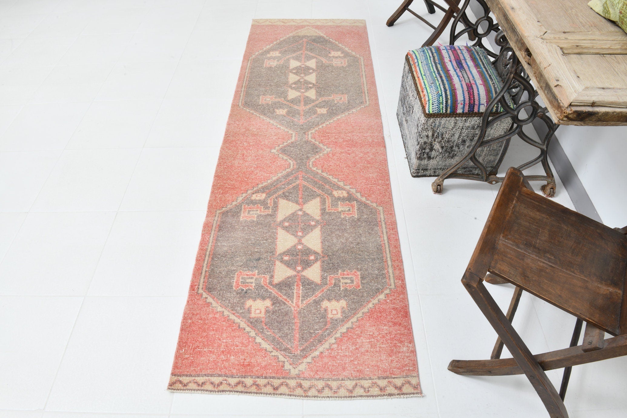 Vintage Runner Rug 2’7’’ x 8’1’’ ft