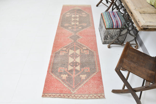 Vintage Runner Rug 2’7’’ x 8’1’’ ft