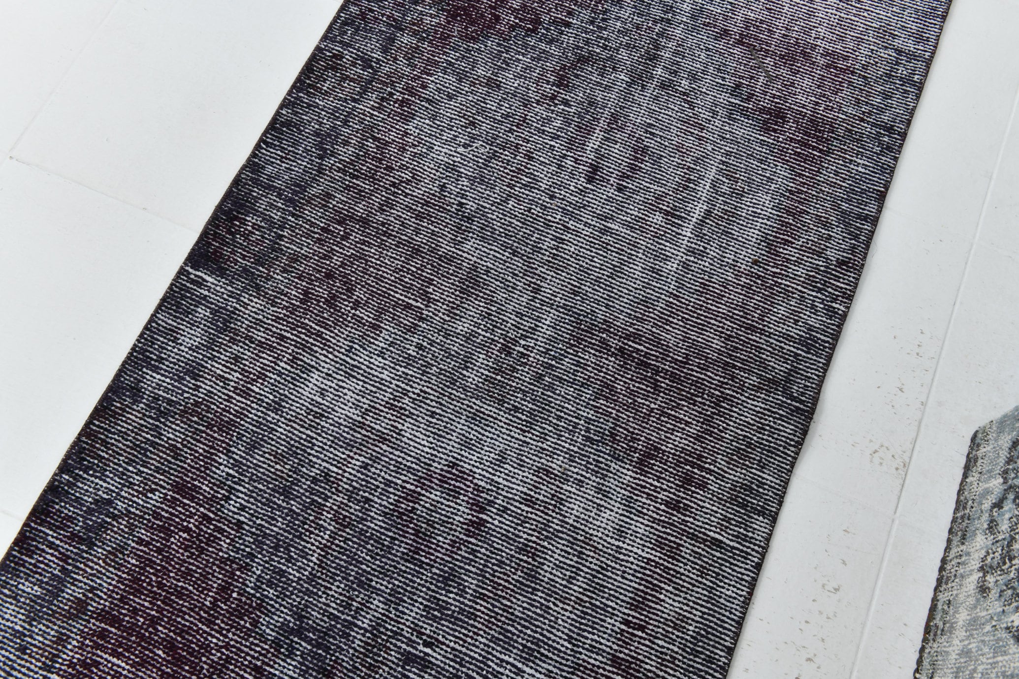 Vintage Runner Rug 2'7" x 8'8" ft