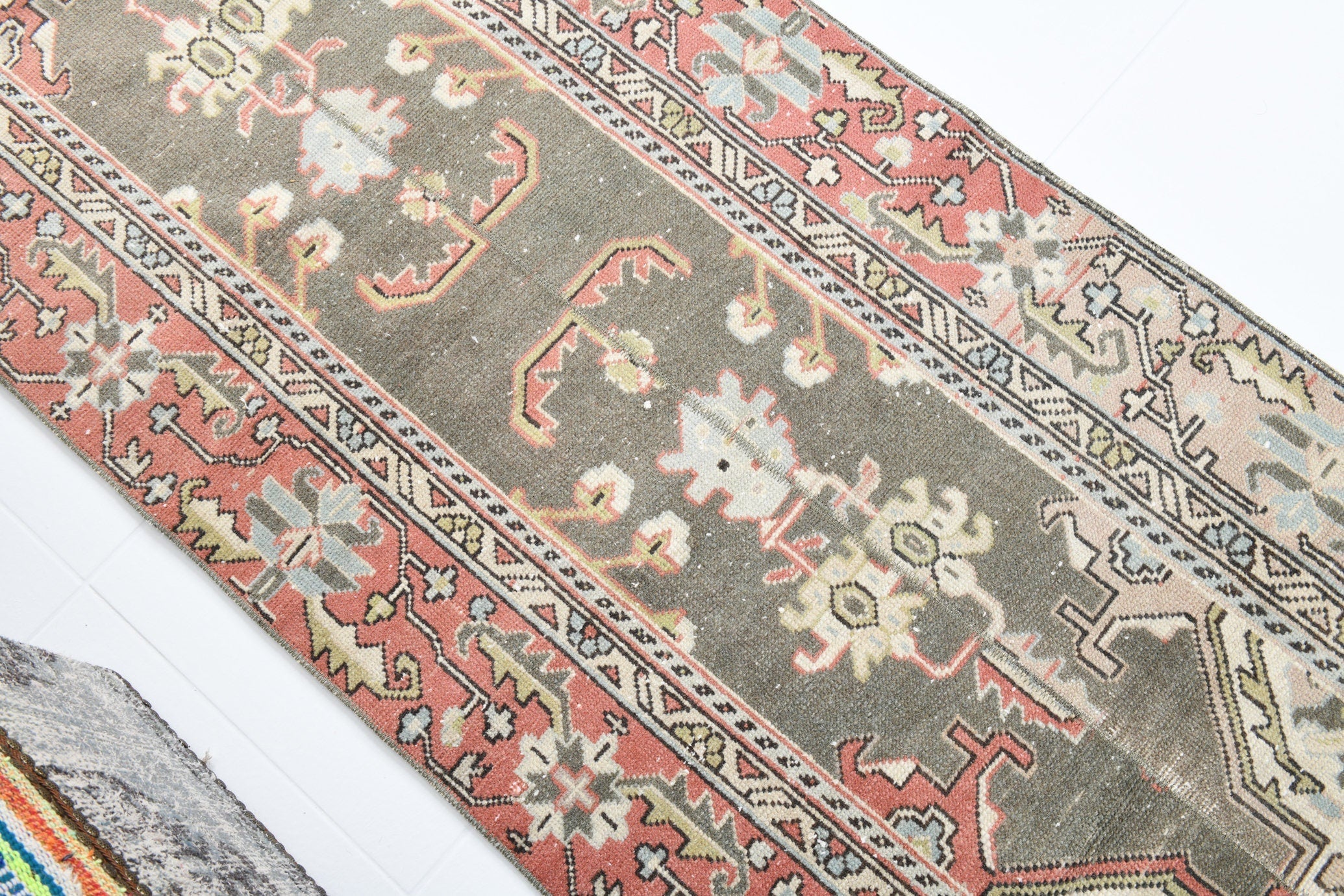 Vintage Runner Rug 2’8’’ x 10’6’’ ft