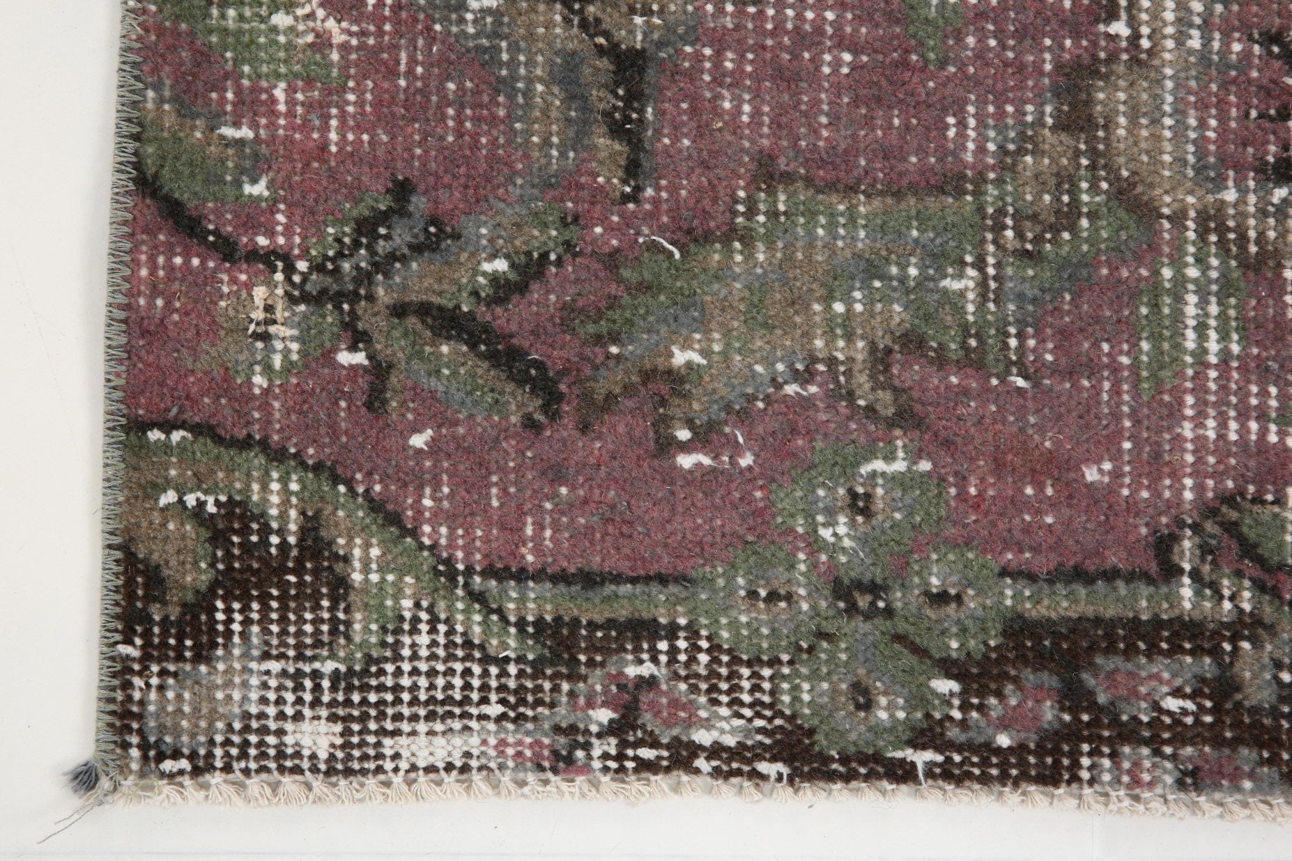 Vintage Runner Rug 2'8" x 8'8" ft