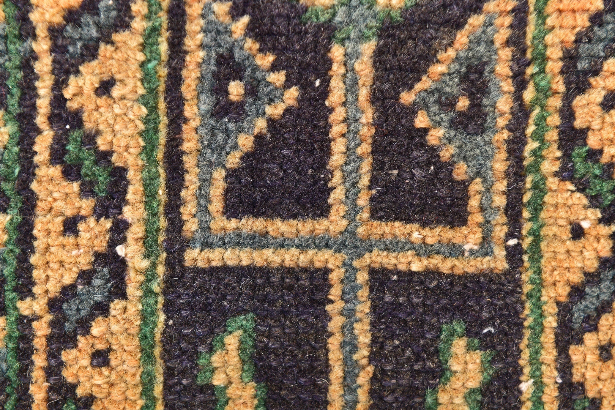 Vintage Runner Rug 2’8’’ x 9’11’’ ft