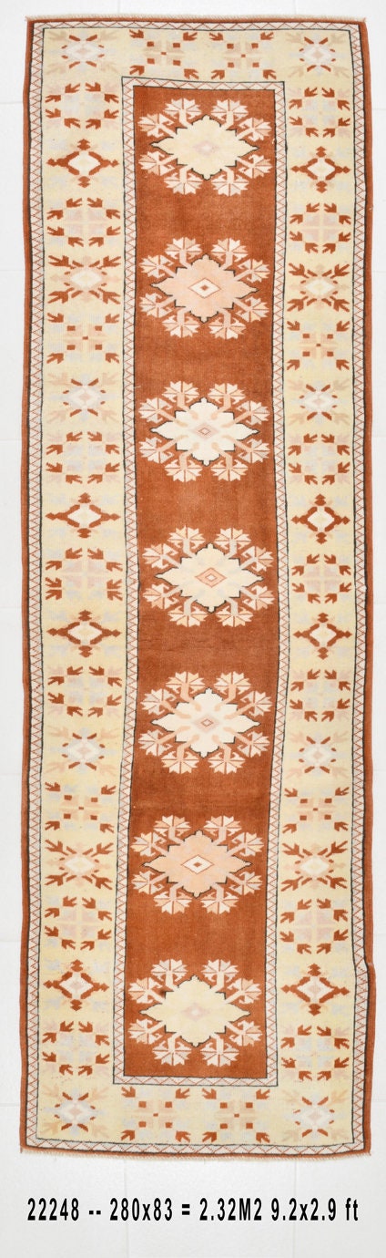 Vintage Runner Rug 2'9" x 9'2" ft