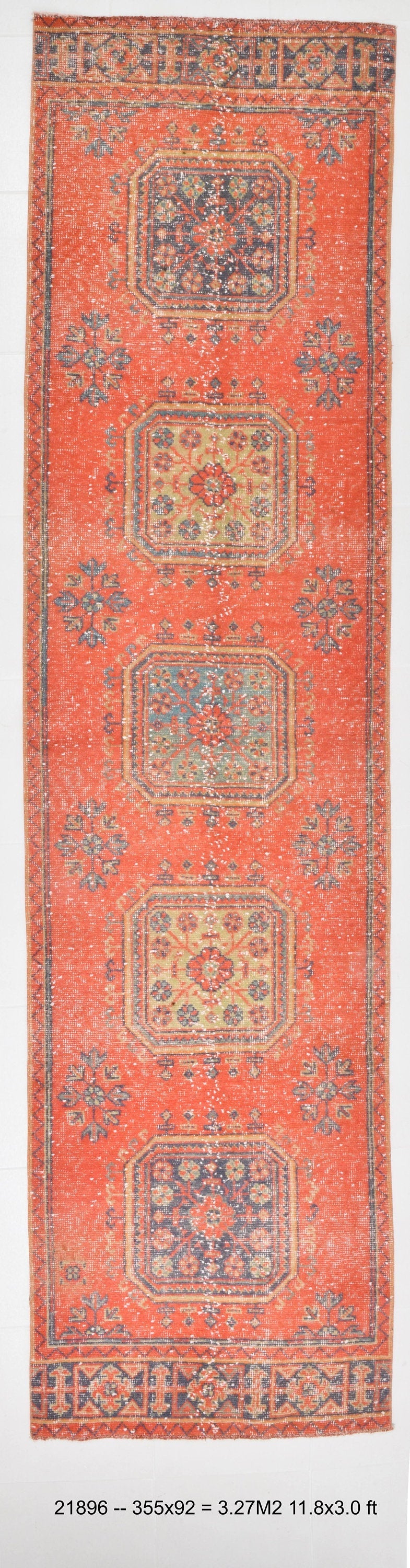Vintage Runner Rug 3’0’’ x 11’8’’ ft