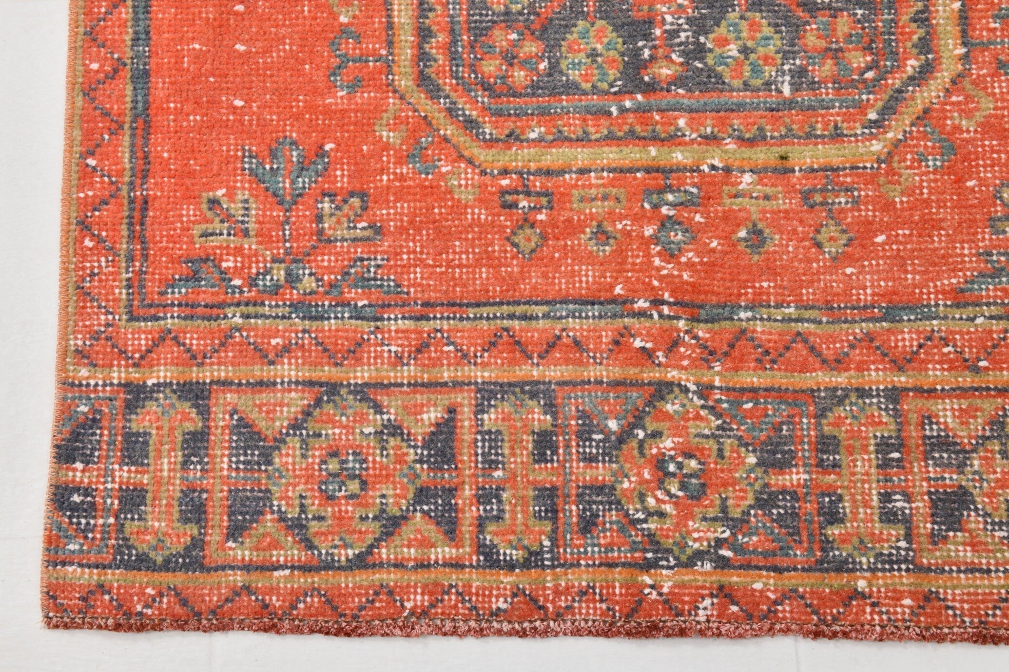 Vintage Runner Rug 3’0’’ x 11’8’’ ft