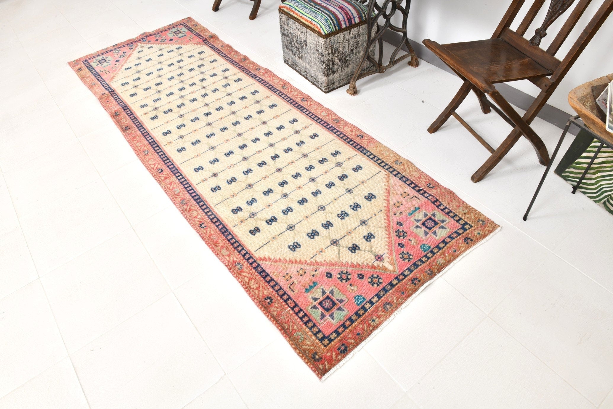 Vintage Runner Rug 3'2" x 8'11" ft