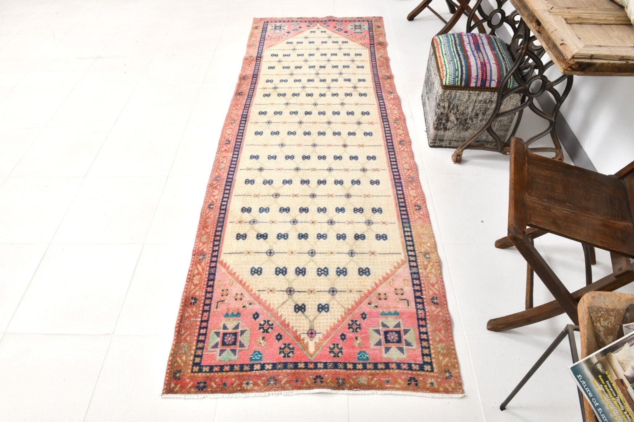 Vintage Runner Rug 3'2" x 8'11" ft