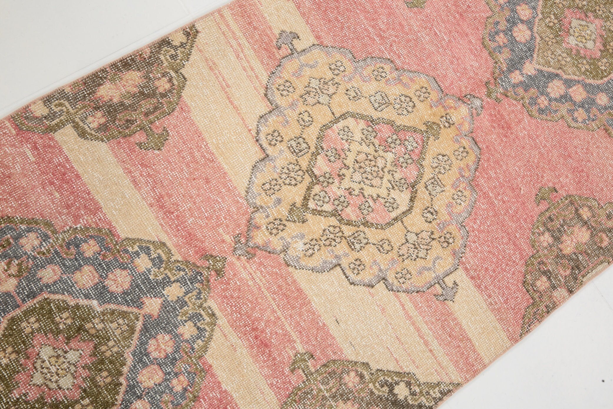 2' x 12' Vintage rug, Cotton Vintage rug, Entryway-Hallway Vintage rug, Kids Vintage rug, Kitchen-Dining Vintage rug, Living Room Vintage rug, Office Vintage rug, Pink Vintage rug, Rustic-Primitive Vintage rug, Southwestern Vintage rug, Vintage Runner, Wool Vintage rug, Vintage rug