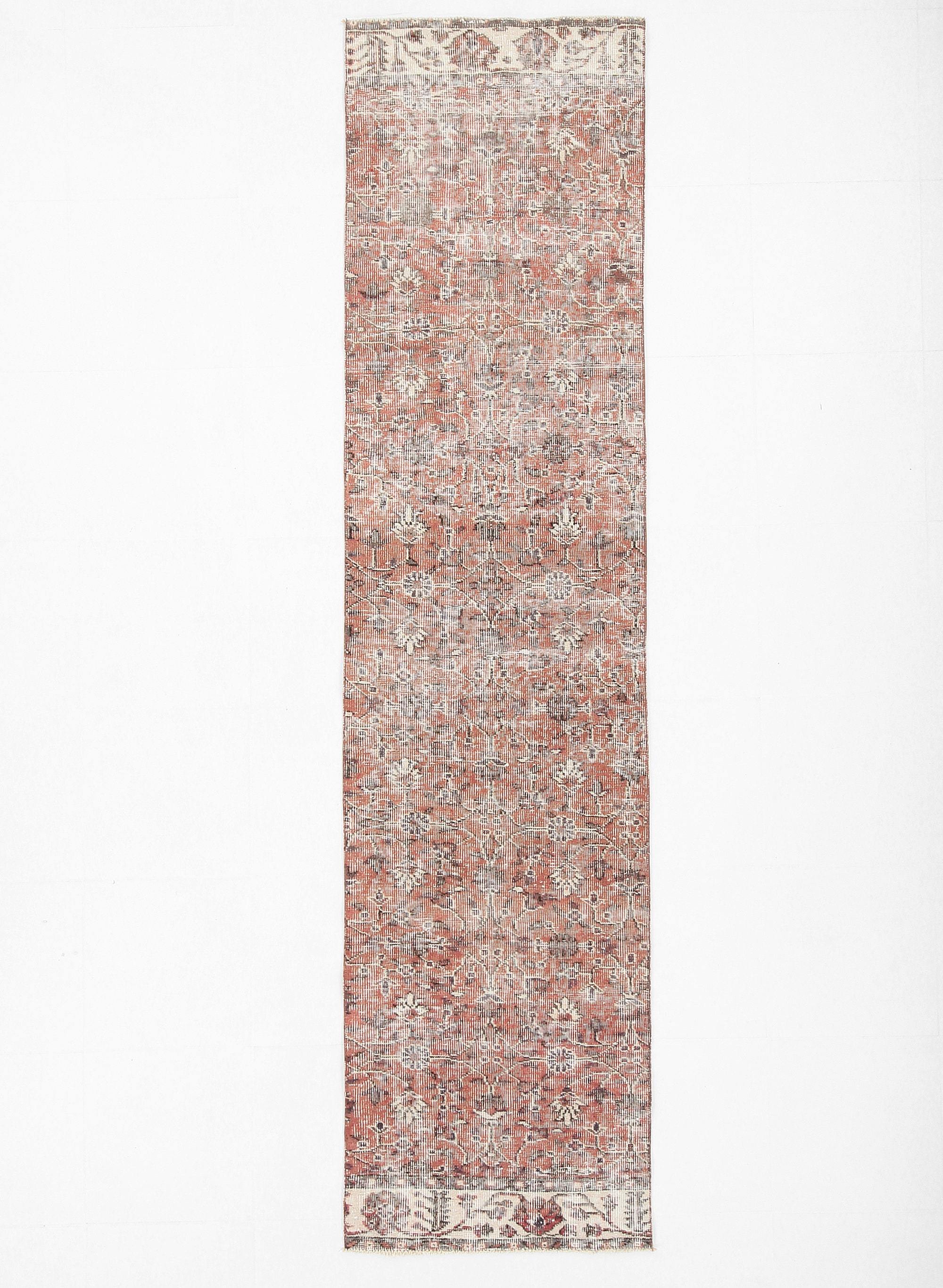 2' x 9' Vintage rug, Cotton Vintage rug, Country-Farmhouse Vintage rug, Dorm Vintage rug, Entryway-Hallway Vintage rug, Floral Vintage rug, Kitchen-Dining Vintage rug, Living Room Vintage rug, Office Vintage rug, Red Vintage rug, Vintage Runner, Wool Vintage rug, Vintage rug